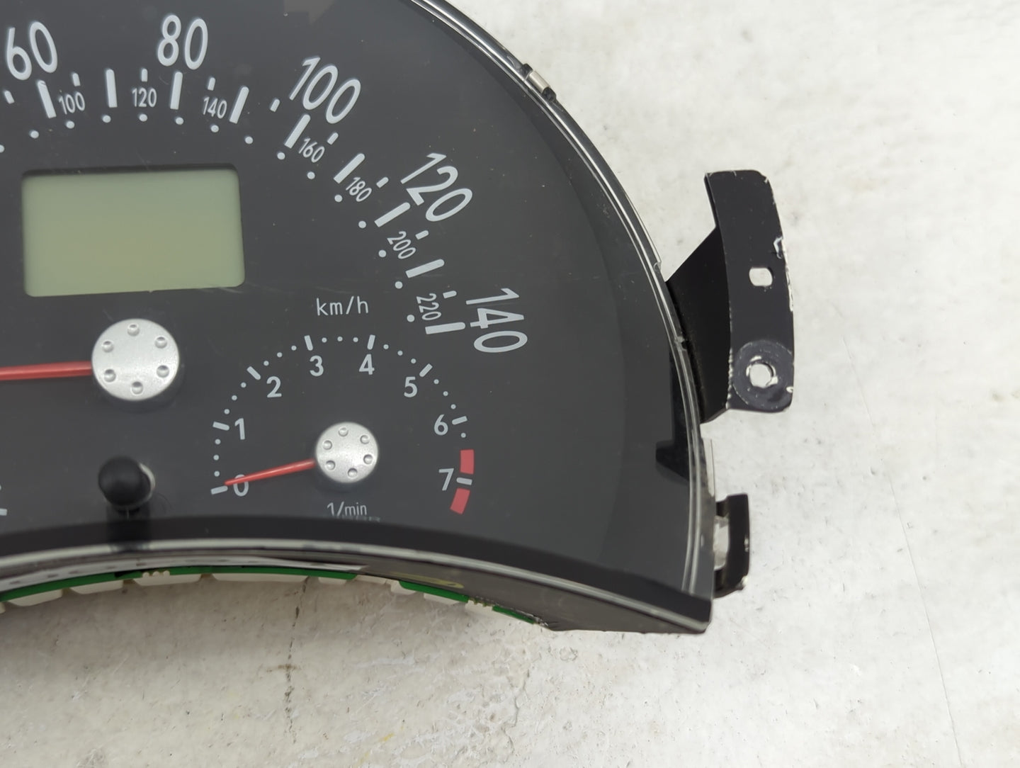 1999 Volkswagen Beetle Instrument Cluster Speedometer Gauges P/N:1C0919951 008VWZ5Z0X3132574W Miles: Fits OEM Used Auto Part