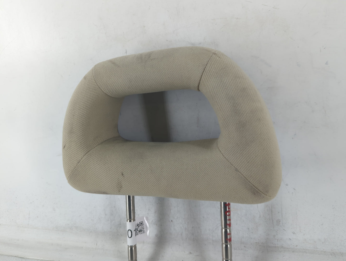 1999 Volkswagen Beetle Headrest Head Rest Front Driver Passenger Seat - Oemusedautoparts1.com