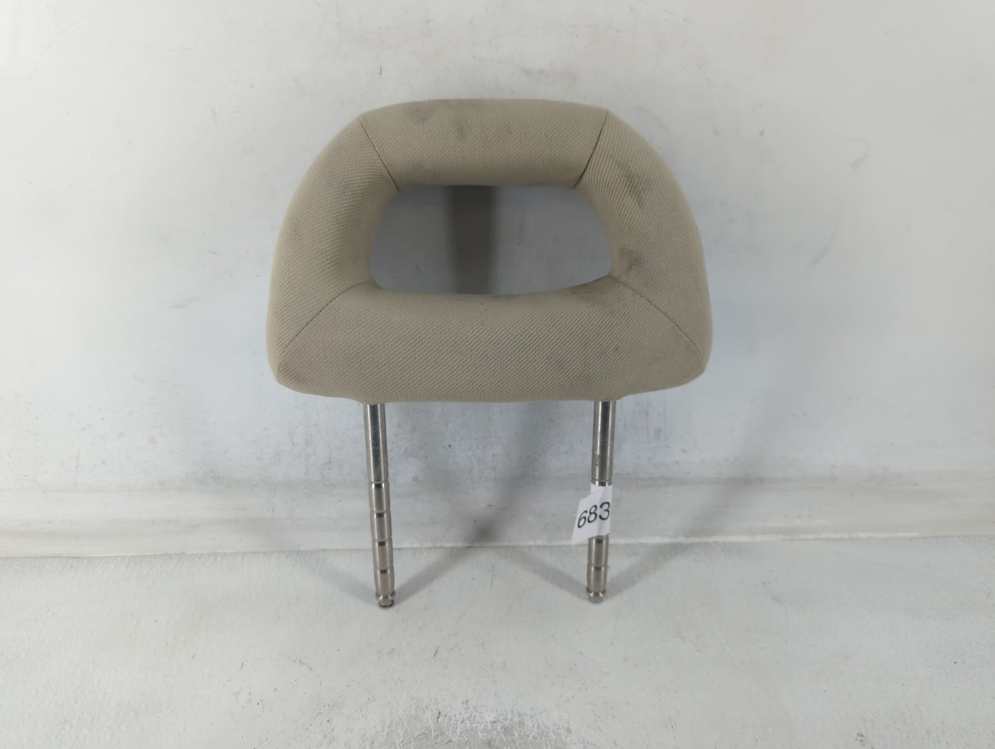 1999 Volkswagen Beetle Headrest Head Rest Front Driver Passenger Seat - Oemusedautoparts1.com