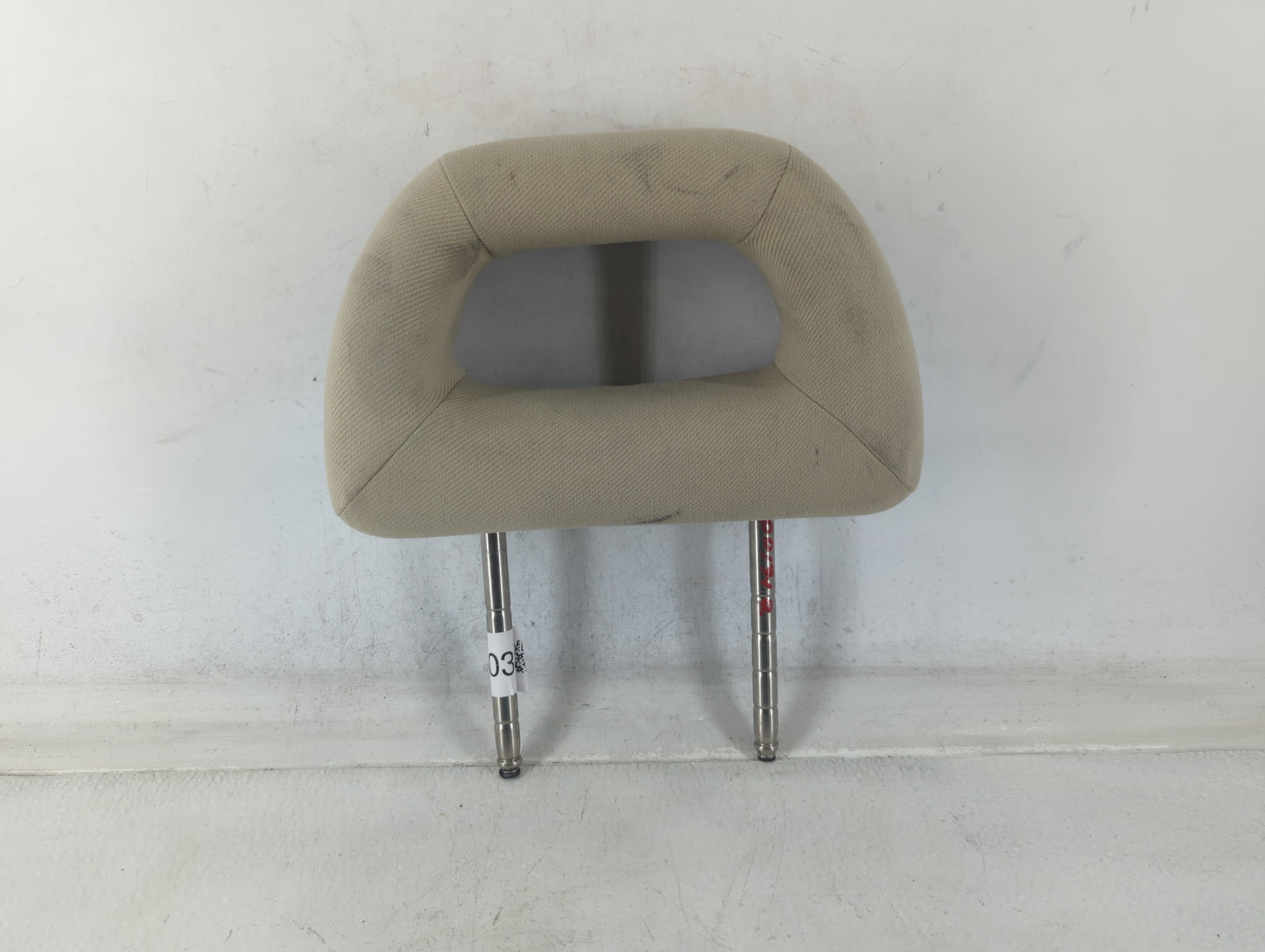 1999 Volkswagen Beetle Headrest Head Rest Front Driver Passenger Seat - Oemusedautoparts1.com