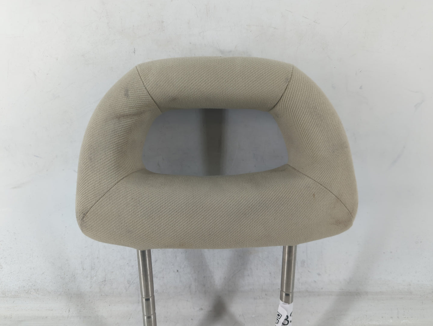 1999 Volkswagen Beetle Headrest Head Rest Front Driver Passenger Seat - Oemusedautoparts1.com