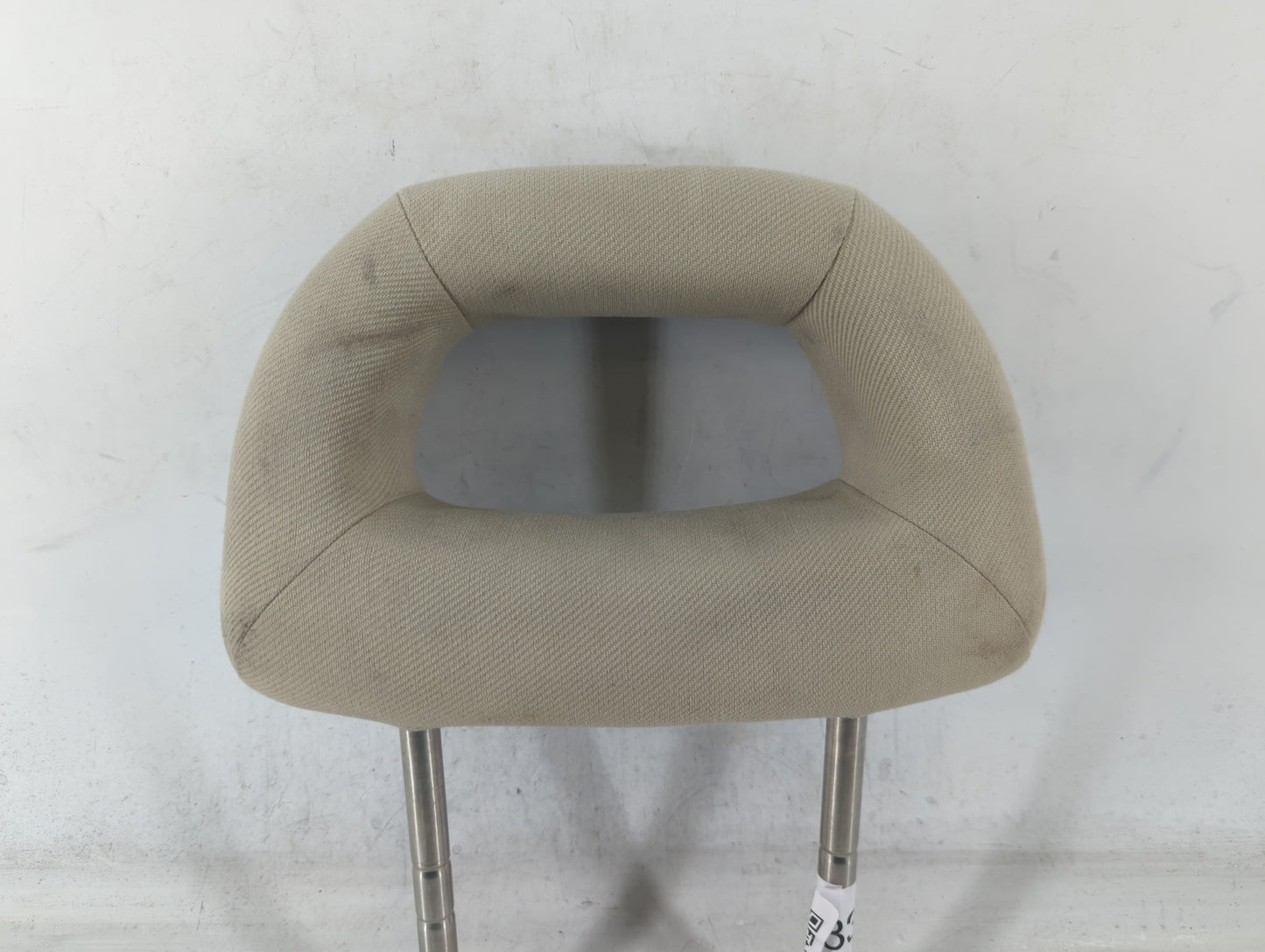 1999 Volkswagen Beetle Headrest Head Rest Front Driver Passenger Seat - Oemusedautoparts1.com
