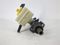1998-2005 Volkswagen Beetle Brake Master Cylinder 864471 - Oemusedautoparts1.com
