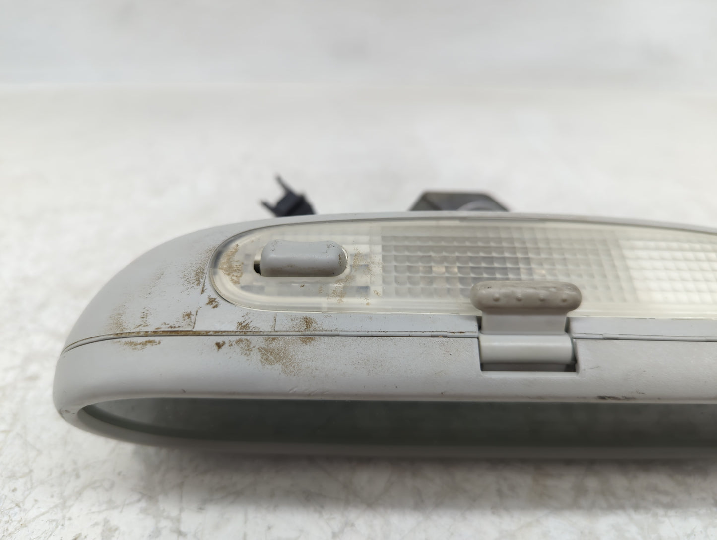 1999 Volkswagen Beetle Interior Rear View Mirror Replacement OEM P/N:E1010536 Fits OEM Used Auto Parts - Oemusedautoparts1.c