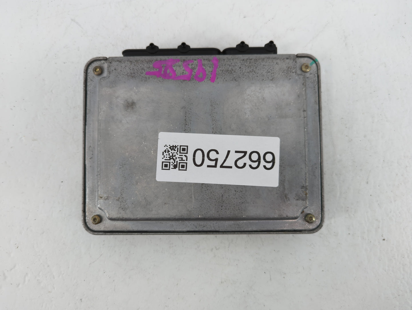 1999 Volkswagen Jetta PCM Engine Control Computer ECU ECM PCU OEM P/N:06A 906 018 BJ Fits OEM Used Auto Parts - Oemusedautop