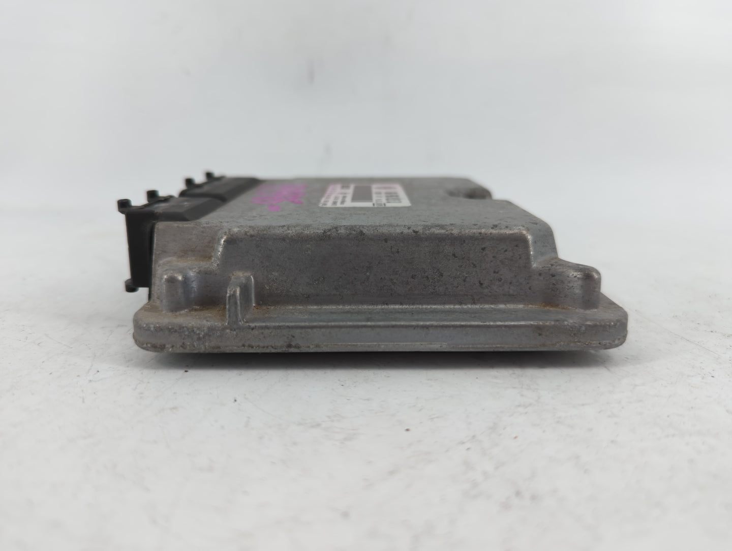 1999 Volkswagen Jetta PCM Engine Control Computer ECU ECM PCU OEM P/N:06A 906 018 BJ Fits OEM Used Auto Parts - Oemusedautop