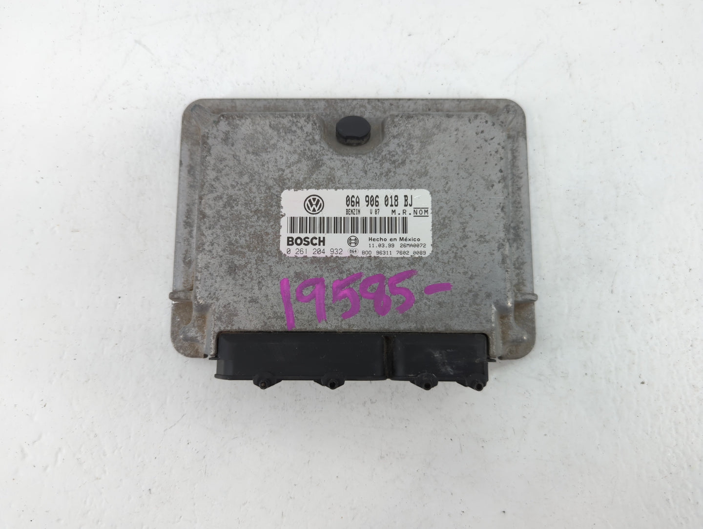 1999 Volkswagen Jetta PCM Engine Control Computer ECU ECM PCU OEM P/N:06A 906 018 BJ Fits OEM Used Auto Parts - Oemusedautop