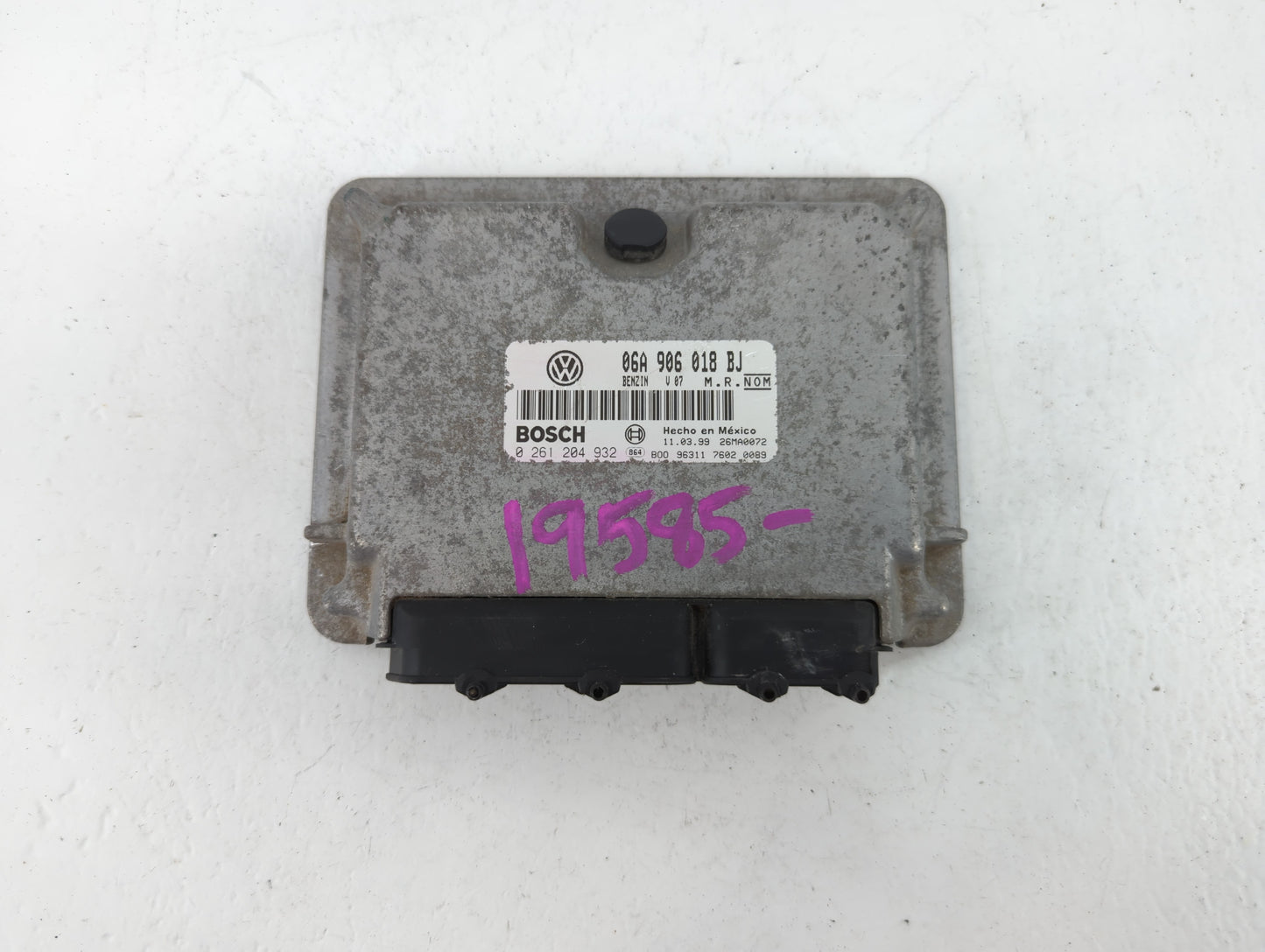 1999 Volkswagen Jetta PCM Engine Control Computer ECU ECM PCU OEM P/N:06A 906 018 BJ Fits OEM Used Auto Parts - Oemusedautop