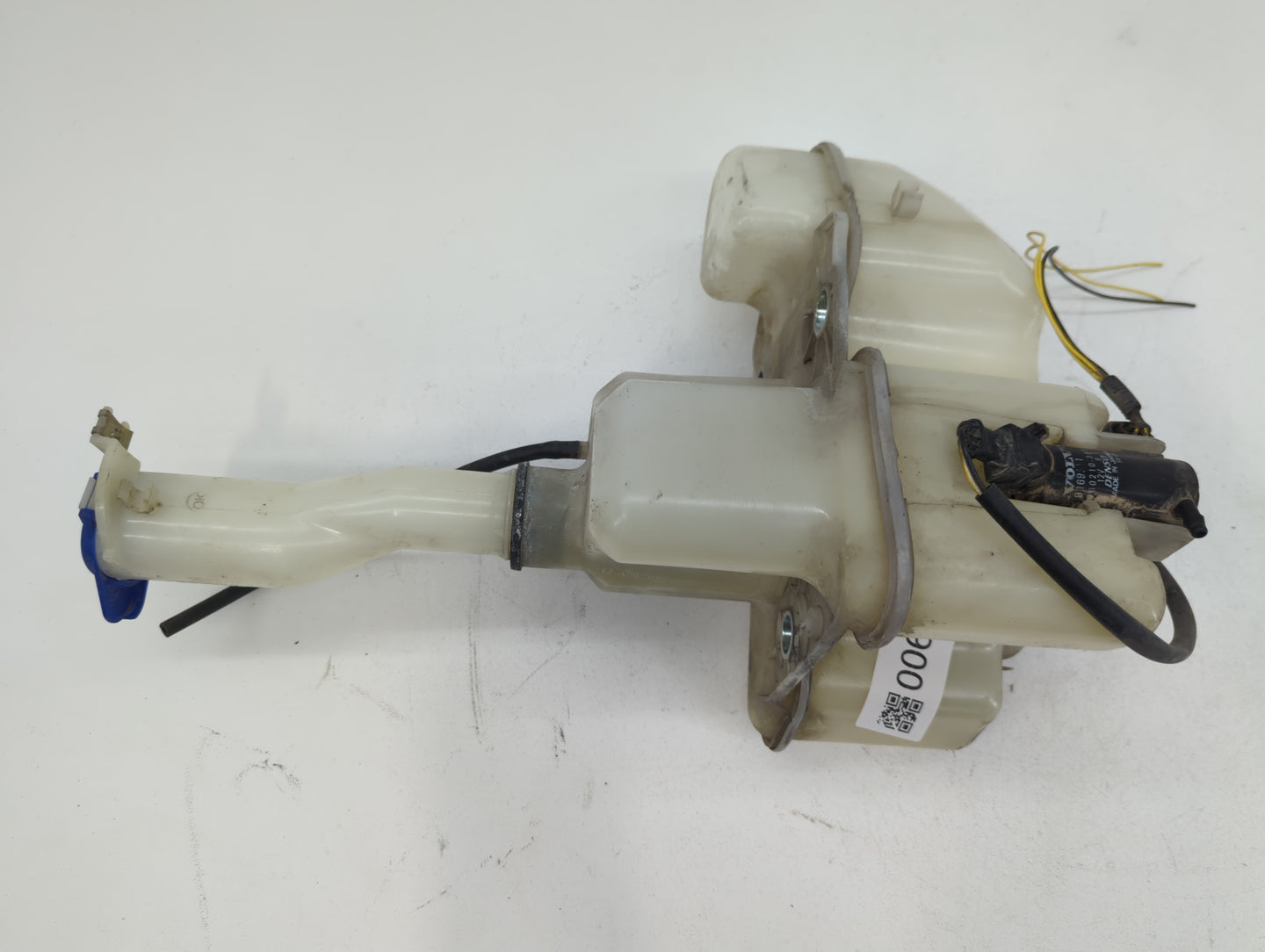 1999 Volvo S80 Windshield Washer Fluid Reservoir Bottle Oem - Oemusedautoparts1.com