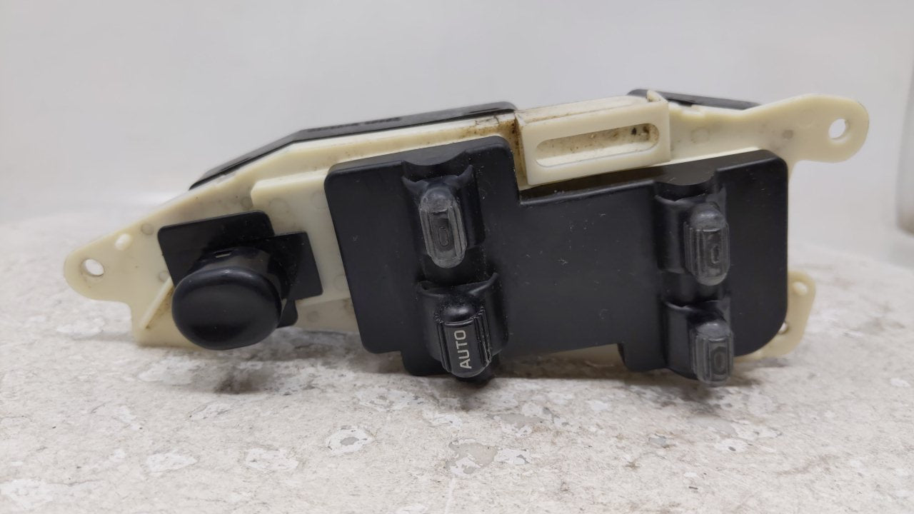 1999 Saab 99 Passenger Right Power Window Switch - Oemusedautoparts1.com