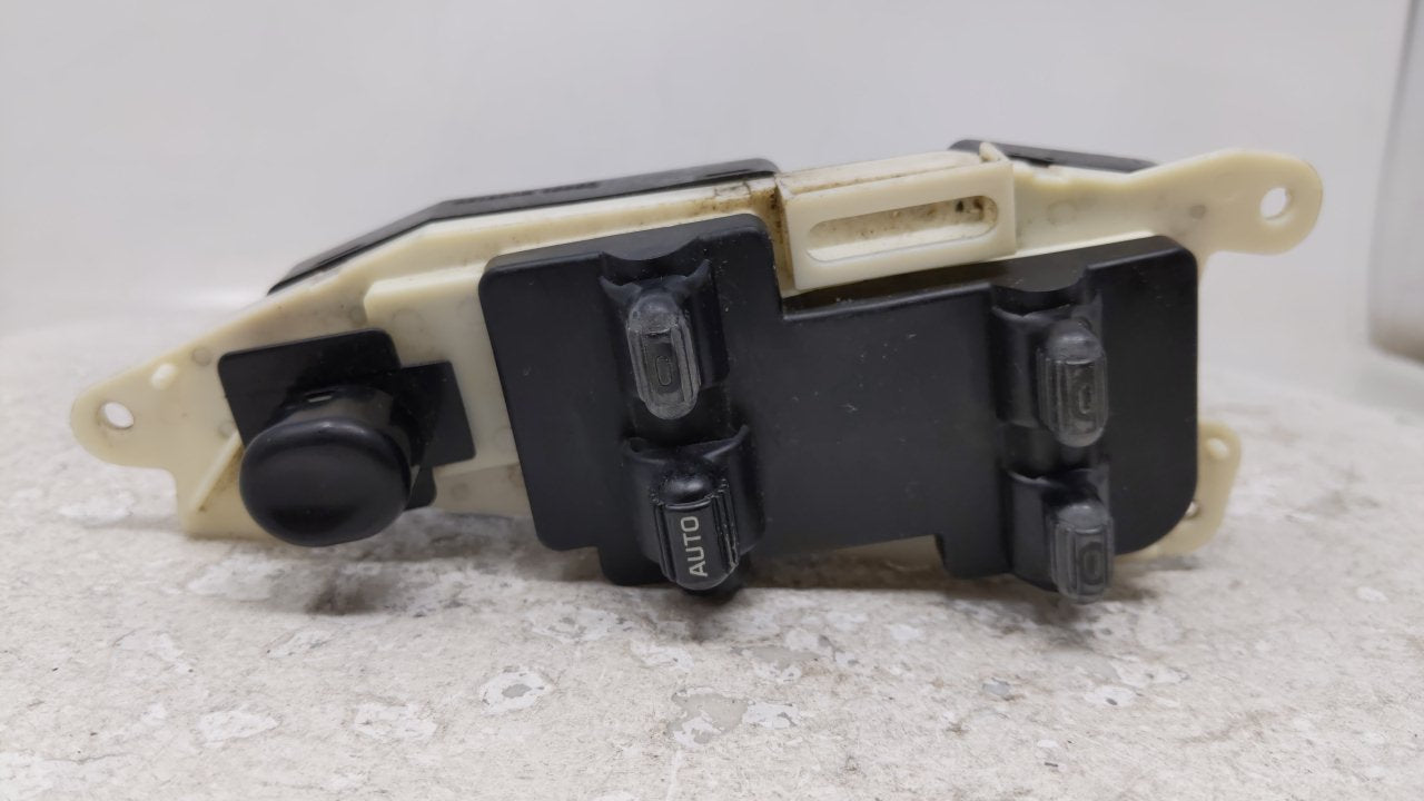 1999 Saab 99 Passenger Right Power Window Switch - Oemusedautoparts1.com