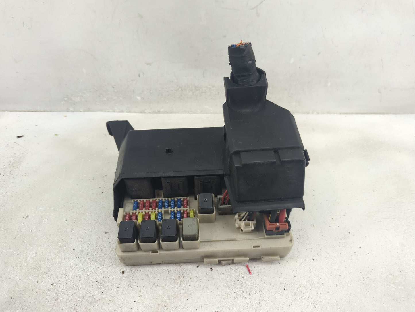 2002-2006 Nissan Altima Fusebox Fuse Box Panel Relay Module Fits Fits 2002 2003 2004 2005 2006 OEM Used Auto Parts - Oemused