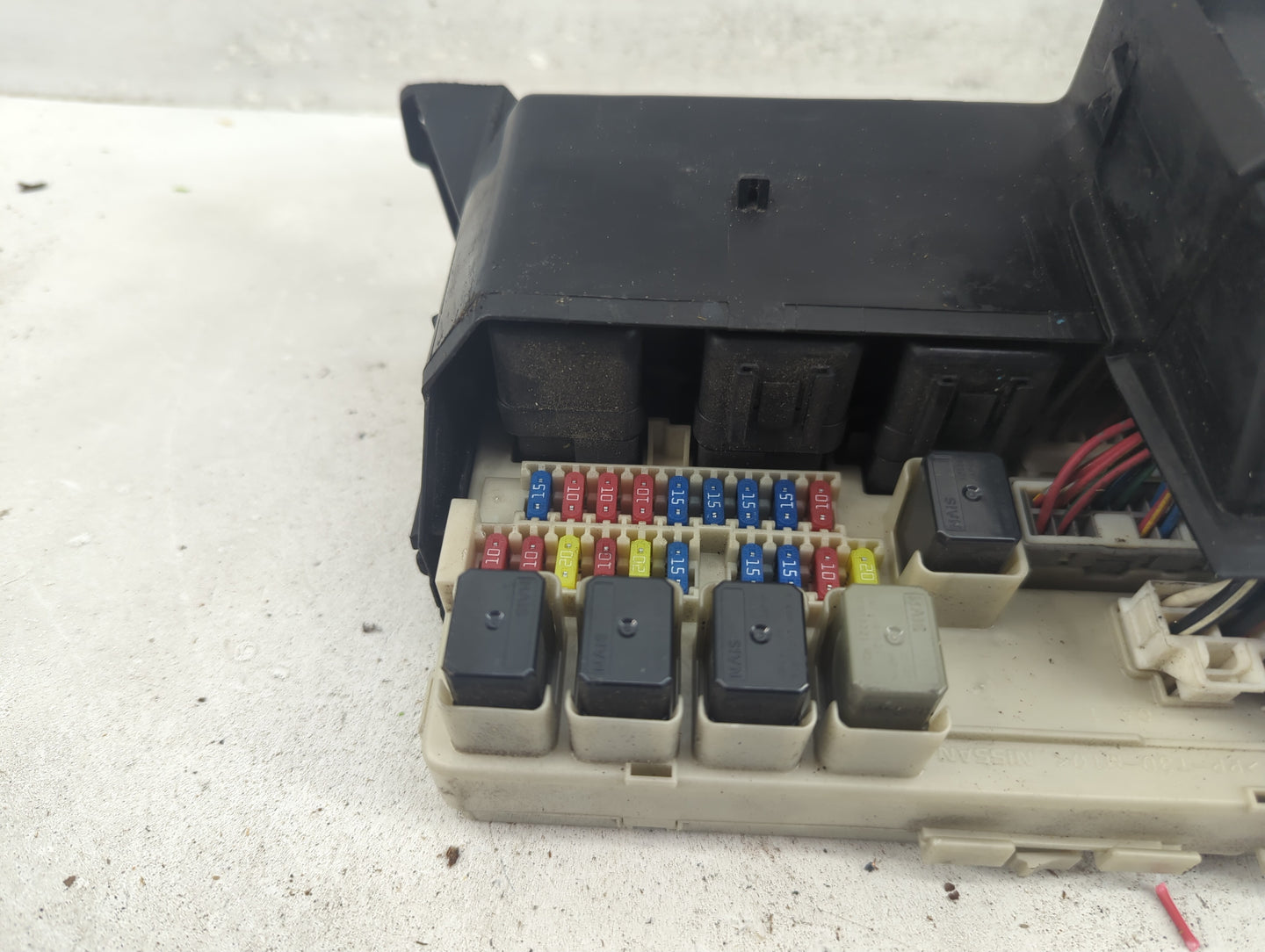 2002-2006 Nissan Altima Fusebox Fuse Box Panel Relay Module Fits Fits 2002 2003 2004 2005 2006 OEM Used Auto Parts - Oemused