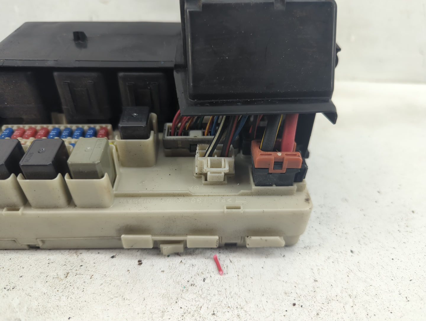 2002-2006 Nissan Altima Fusebox Fuse Box Panel Relay Module Fits Fits 2002 2003 2004 2005 2006 OEM Used Auto Parts - Oemused