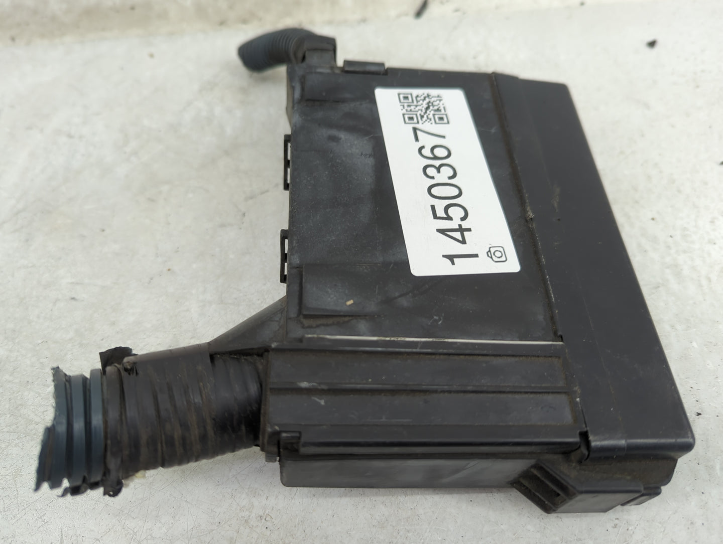 2002-2006 Nissan Altima Fusebox Fuse Box Panel Relay Module P/N:24382 8J011 Fits Fits 2002 2003 2004 2005 2006 OEM Used Auto