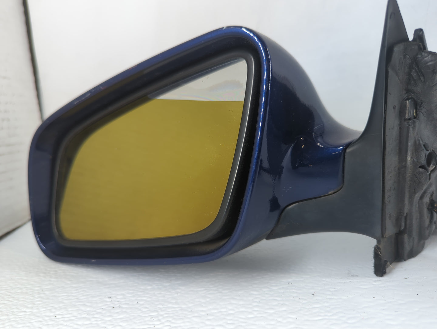 1999-2002 Audi A4 Driver Left Side View Manual Door Mirror - Oemusedautoparts1.com