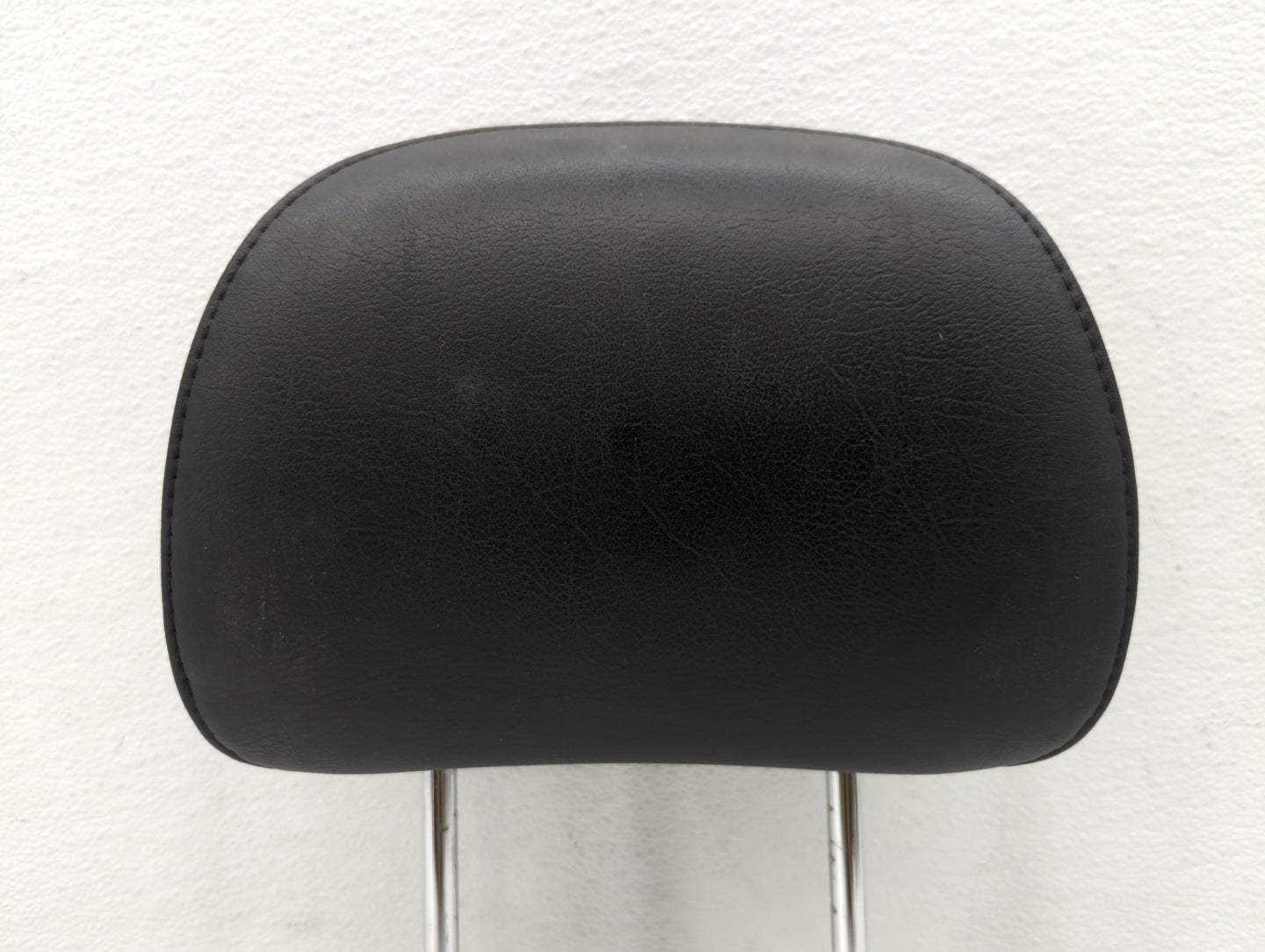 2000 Bmw 323i Headrest Head Rest Rear Seat Black - Oemusedautoparts1.com