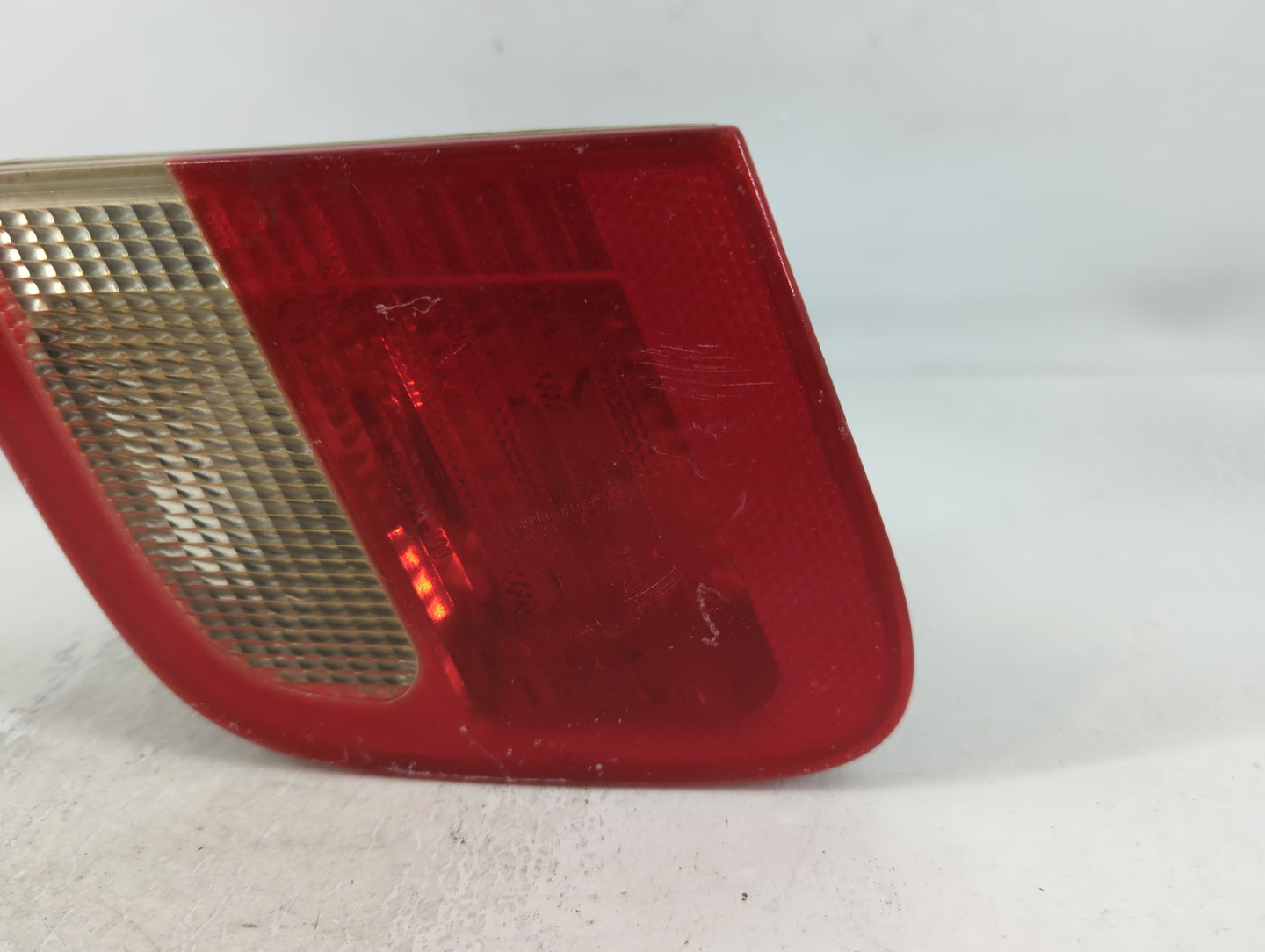 2000 Bmw 323i Tail Light Assembly Driver Left OEM P/N:8 364 924 Fits Fits 2001 2002 2003 OEM Used Auto Parts - Oemusedautopa