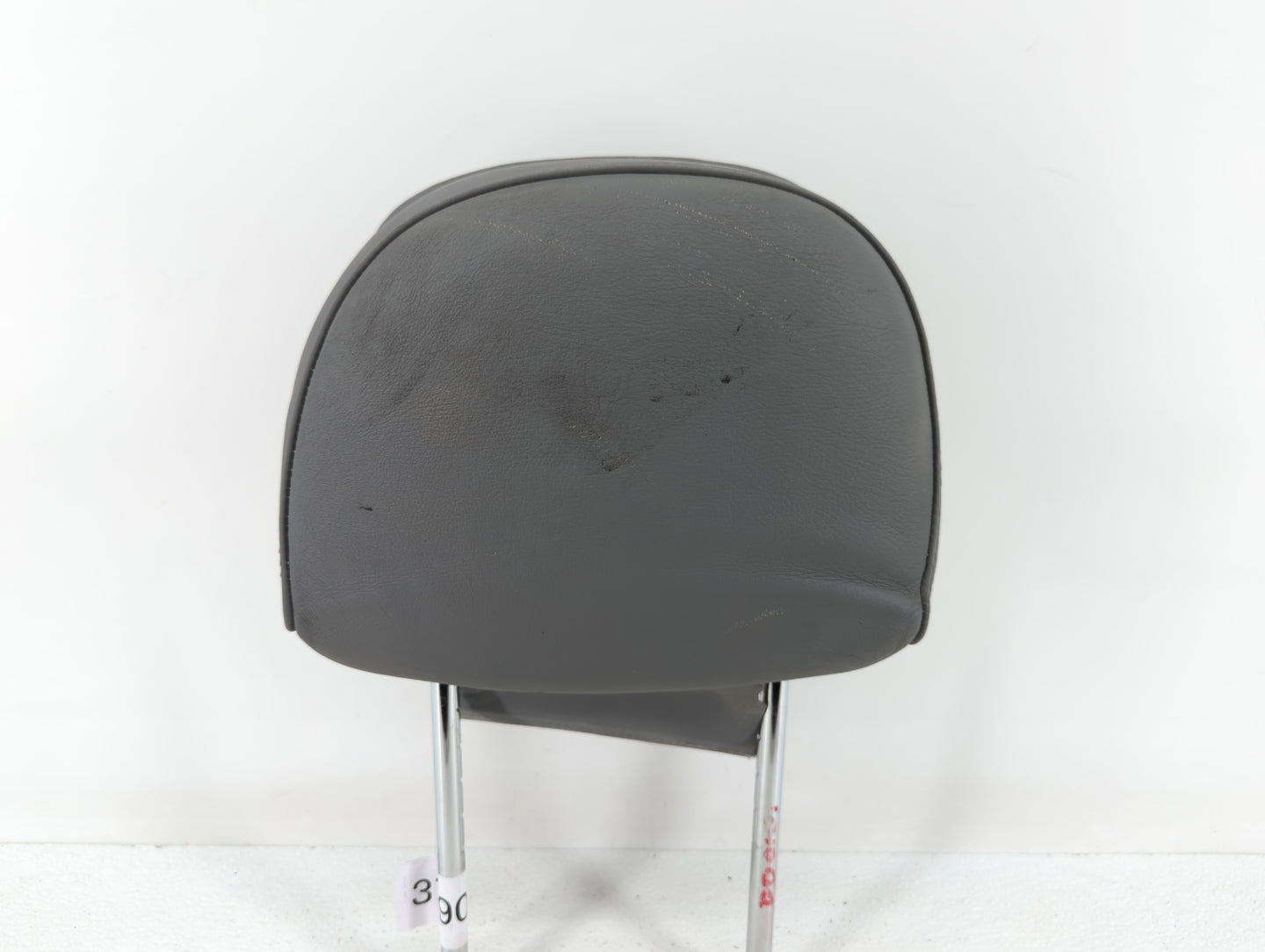 2000 Bmw 328i Headrest Head Rest Rear Center Seat Fits OEM Used Auto Parts - Oemusedautoparts1.com