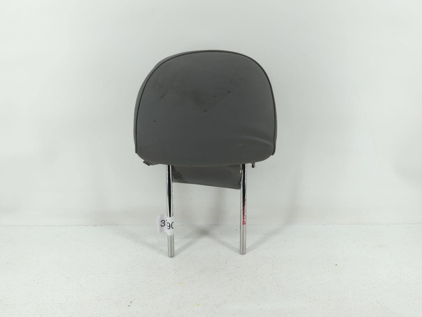 2000 Bmw 328i Headrest Head Rest Rear Center Seat Fits OEM Used Auto Parts - Oemusedautoparts1.com