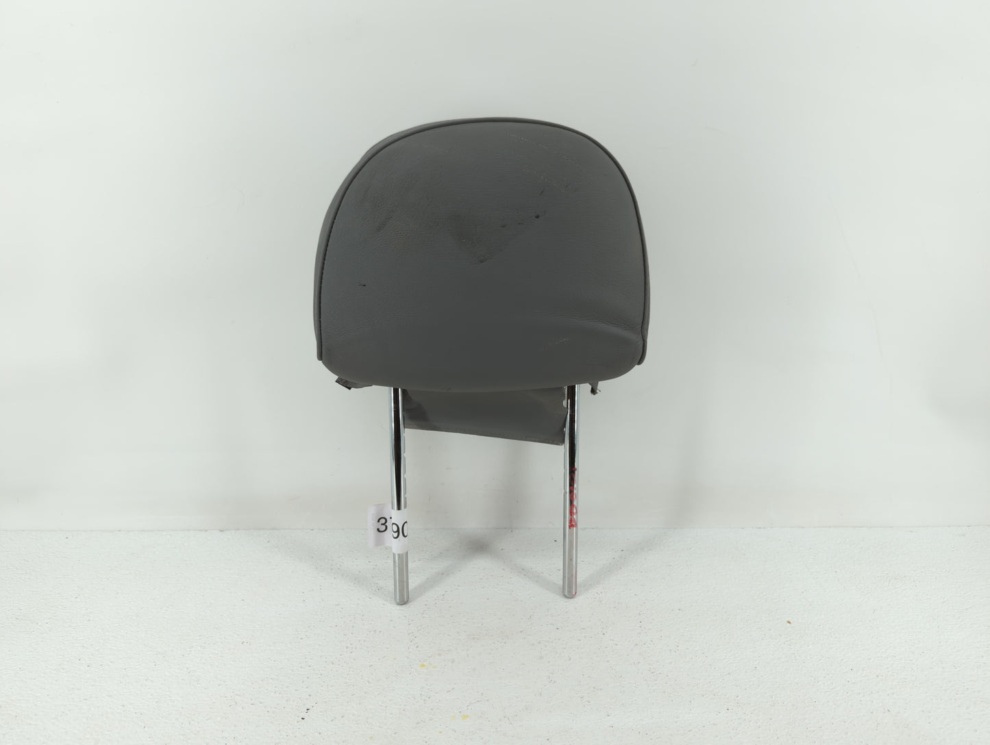 2000 Bmw 328i Headrest Head Rest Rear Center Seat Fits OEM Used Auto Parts - Oemusedautoparts1.com