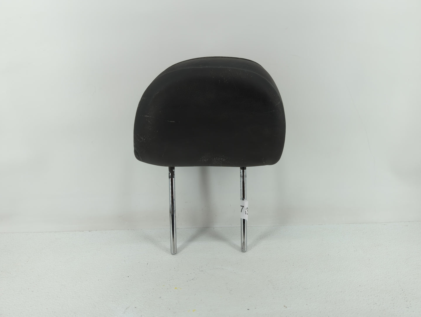 2000 Bmw 328i Headrest Head Rest Rear Seat Fits OEM Used Auto Parts - Oemusedautoparts1.com