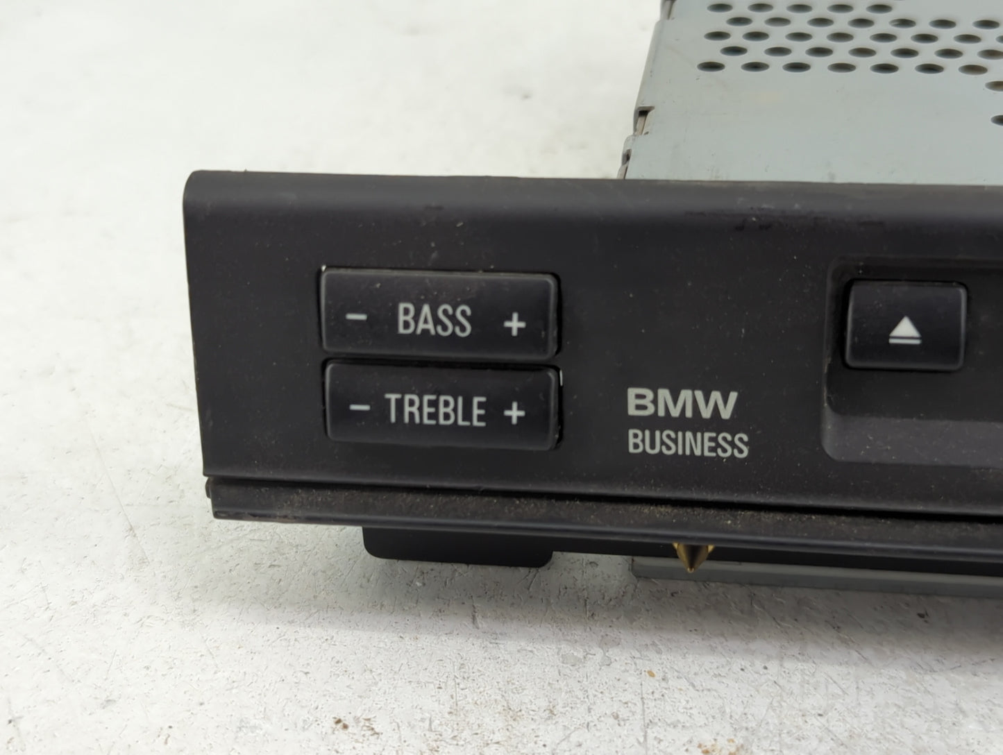 2000 Bmw 528i Radio AM FM Cd Player Receiver Replacement P/N:65.12-6 902 814 C43 US E39 Fits OEM Used Auto Parts - Oemusedau