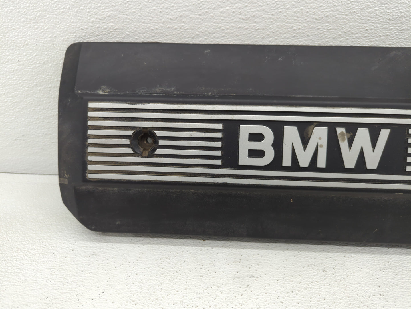 2000 Bmw 528i Engine Cover - Oemusedautoparts1.com