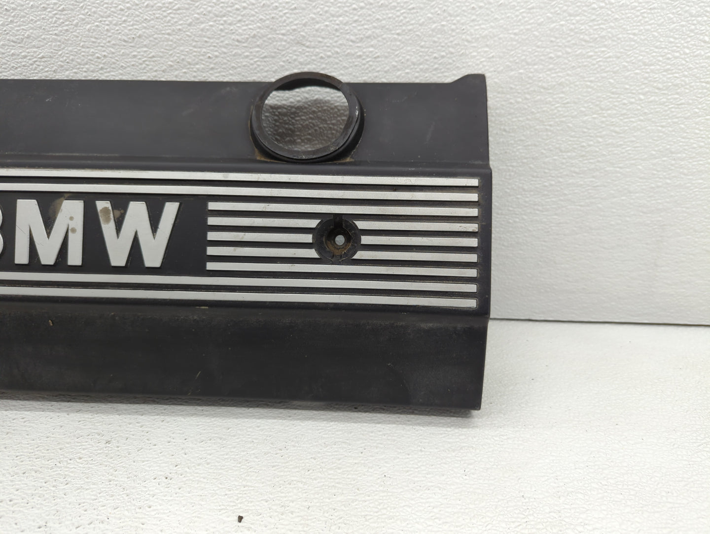 2000 Bmw 528i Engine Cover - Oemusedautoparts1.com