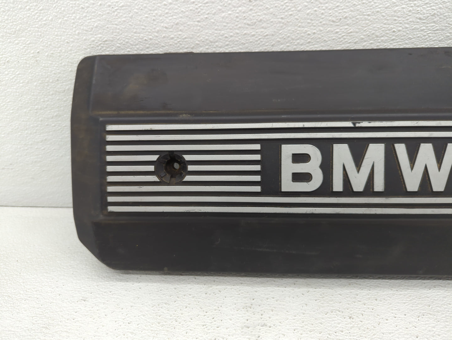 2000 Bmw 528i Engine Cover - Oemusedautoparts1.com