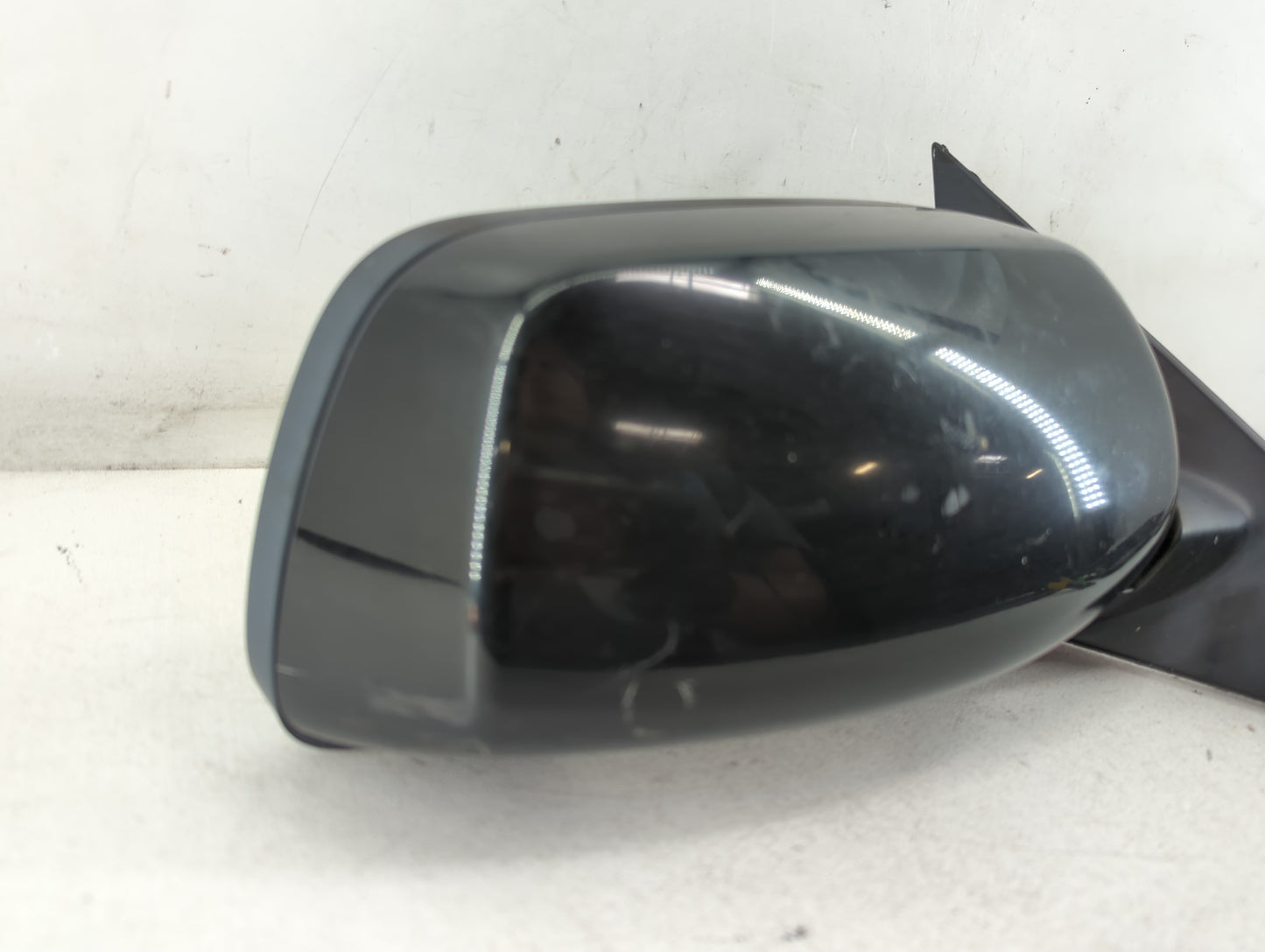 2000 Bmw 528i Passenger Right Side View Manual Door Mirror Black - Oemusedautoparts1.com