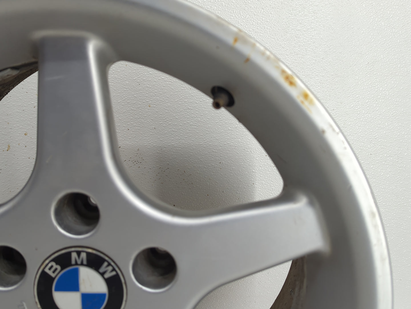 Bmw M3 Hubcap Wheel Cover Silver - Oemusedautoparts1.com