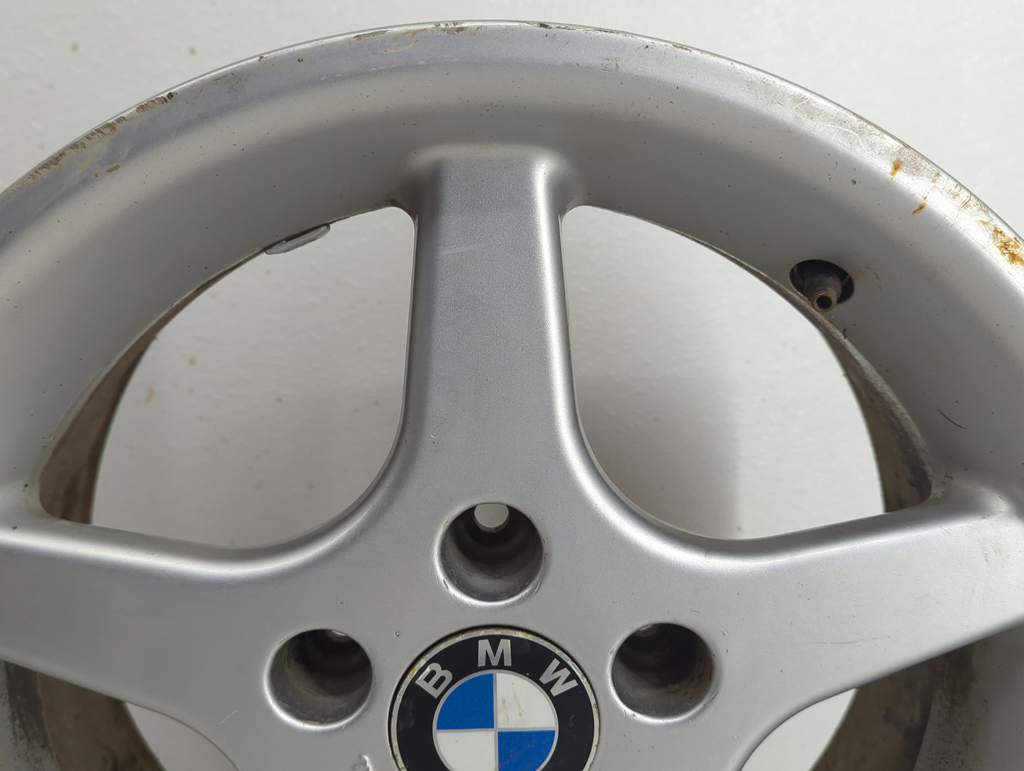 Bmw M3 Hubcap Wheel Cover Silver - Oemusedautoparts1.com