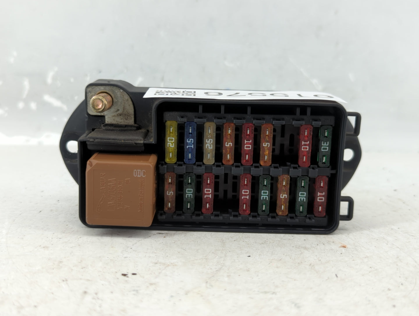 2000 Bmw X3 Fusebox Fuse Box Panel Relay Module P/N:15 35 13 07 06 00 5180000005 Fits OEM Used Auto Parts - Oemusedautoparts