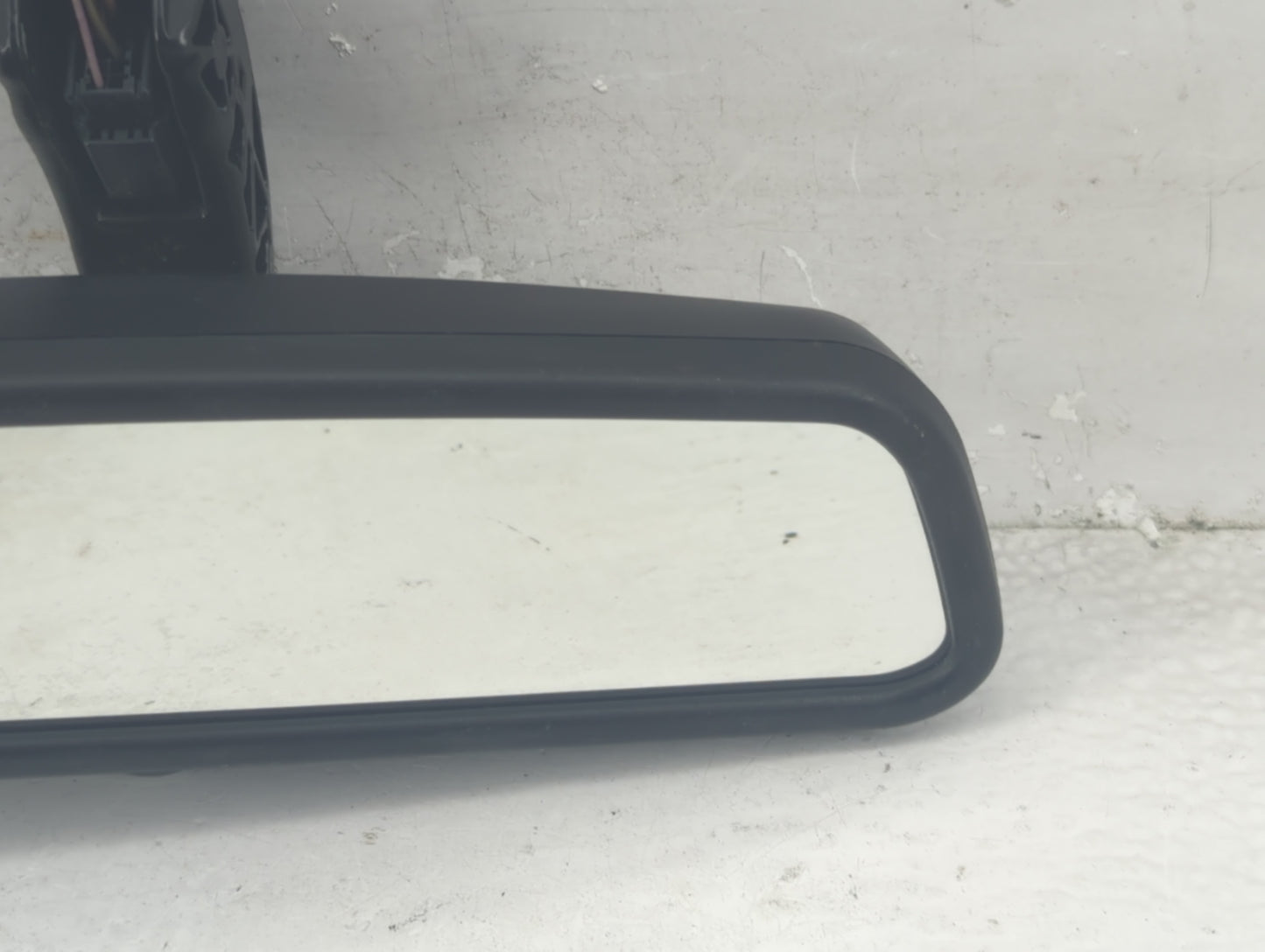 2000 Bmw X5 Interior Rear View Mirror Replacement OEM P/N:010588 Fits OEM Used Auto Parts - Oemusedautoparts1.com