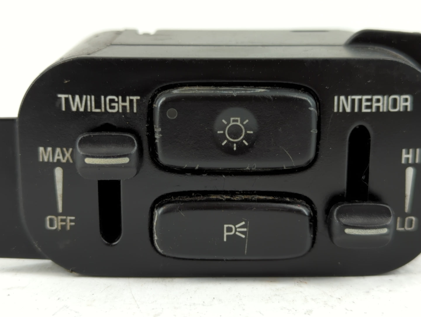 2000 Buick Lesabre Headlight Head Light Switch Lamp Control - Oemusedautoparts1.com