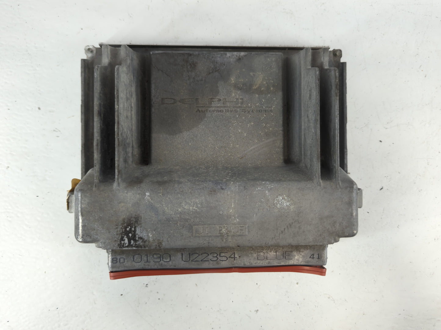 1999-2000 Buick Lesabre PCM Engine Control Computer ECU ECM PCU OEM P/N:09361735 Fits Fits 1999 2000 OEM Used Auto Parts - O