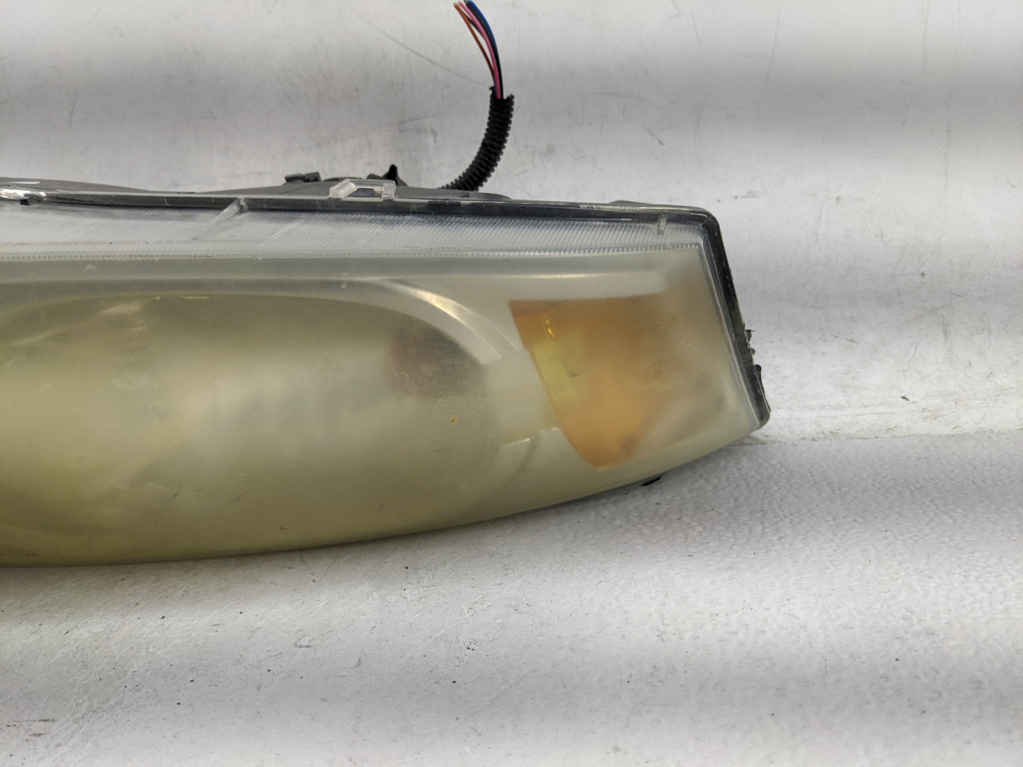2000 Buick Lesabre Driver Left Oem Head Light Headlight Lamp 1467040 - Oemusedautoparts1.com