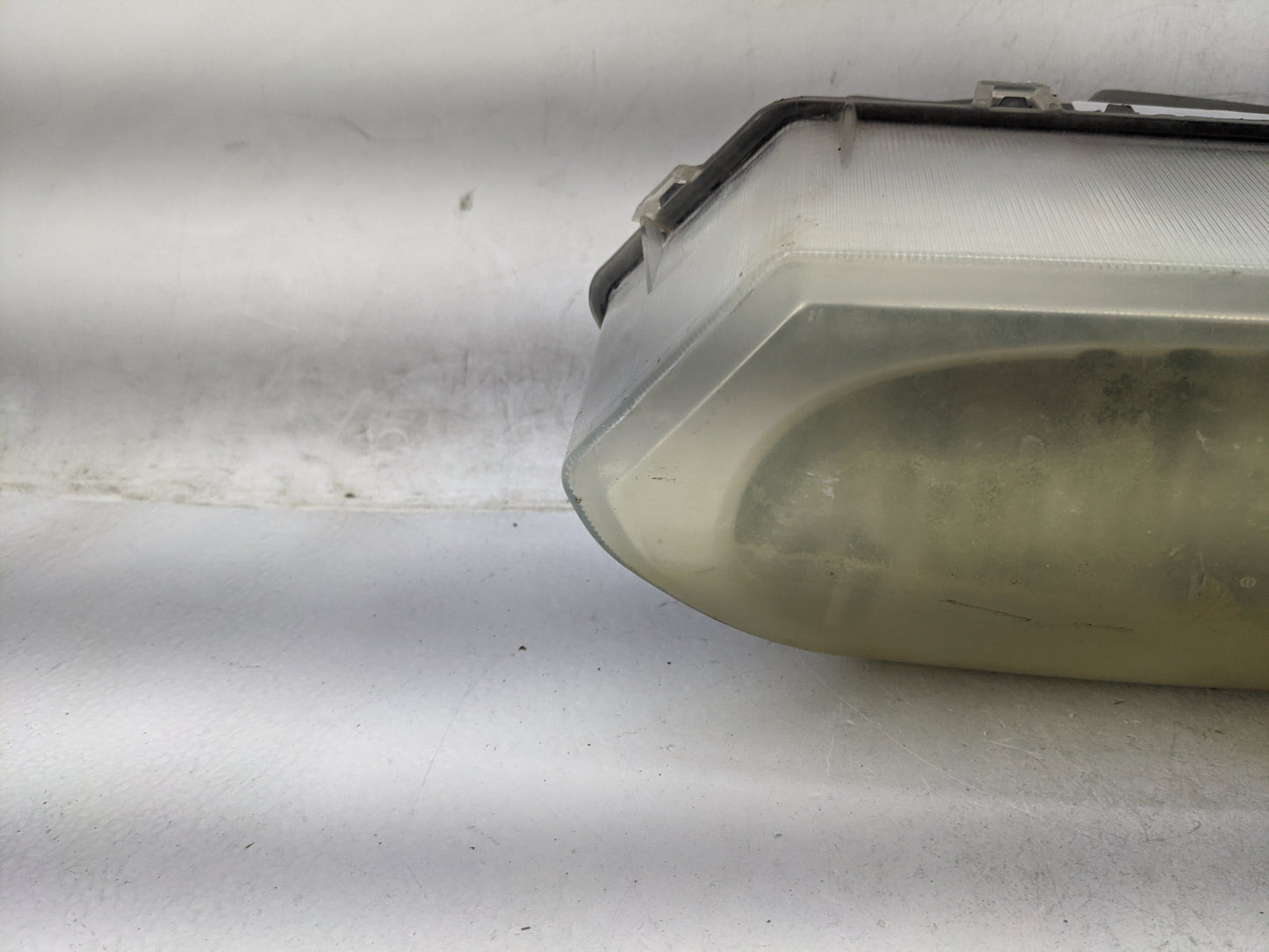 2000 Buick Lesabre Driver Left Oem Head Light Headlight Lamp 1467040 - Oemusedautoparts1.com