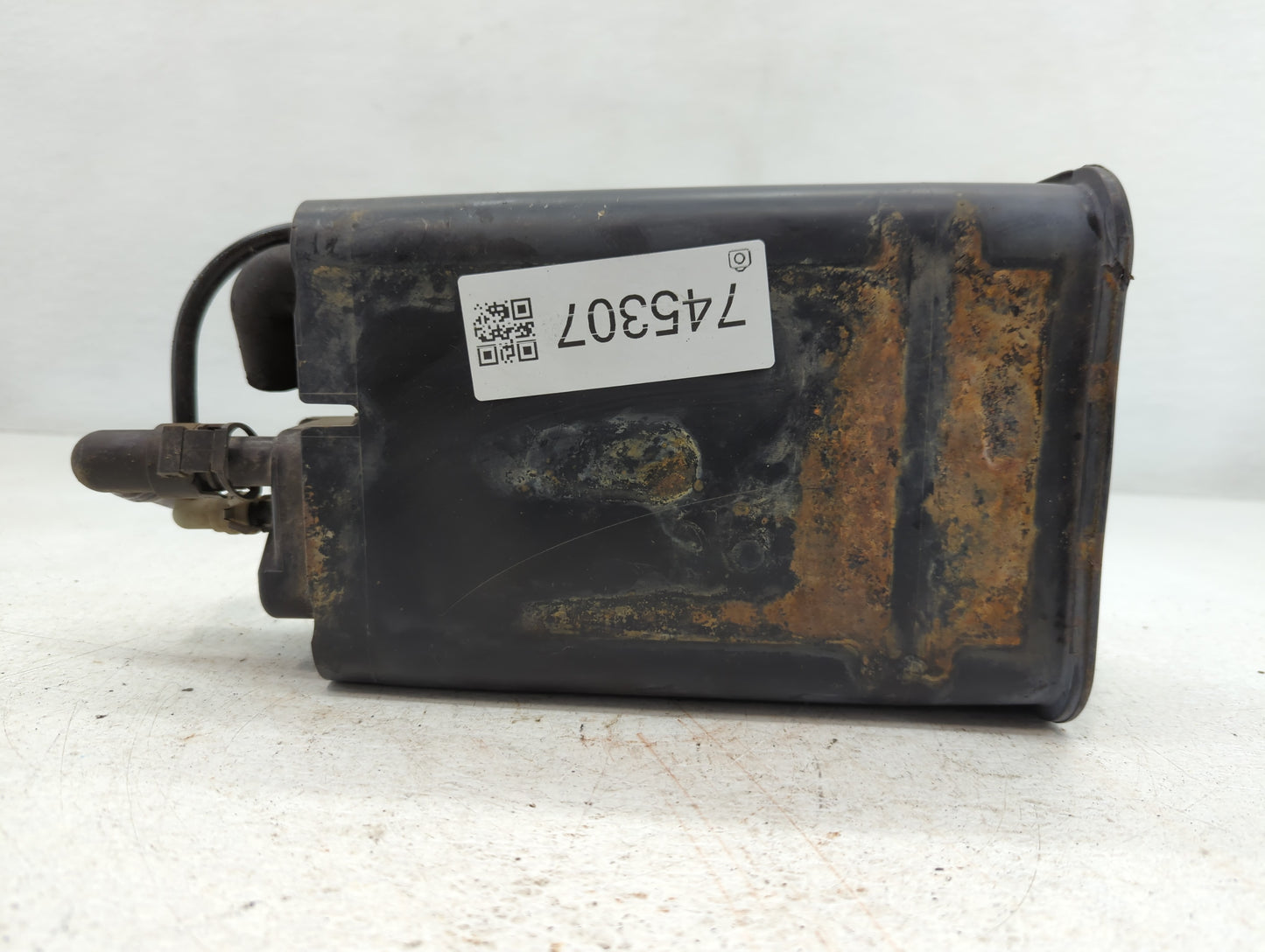 2000 Buick Lesabre Fuel Vapor Charcoal Canister - Oemusedautoparts1.com