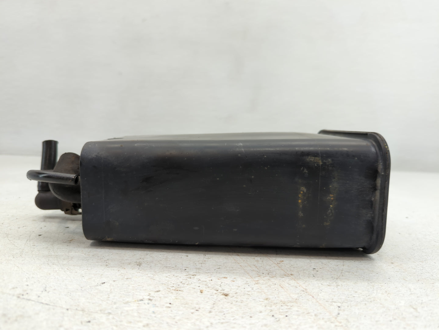2000 Buick Lesabre Fuel Vapor Charcoal Canister - Oemusedautoparts1.com