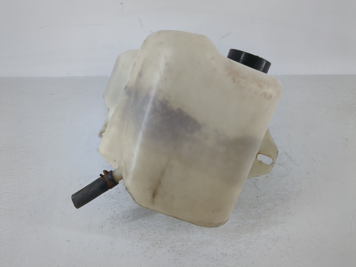 2000-2005 Buick Lesabre Radiator Coolant Overflow Expansion Tank Bottle 863523 - Oemusedautoparts1.com