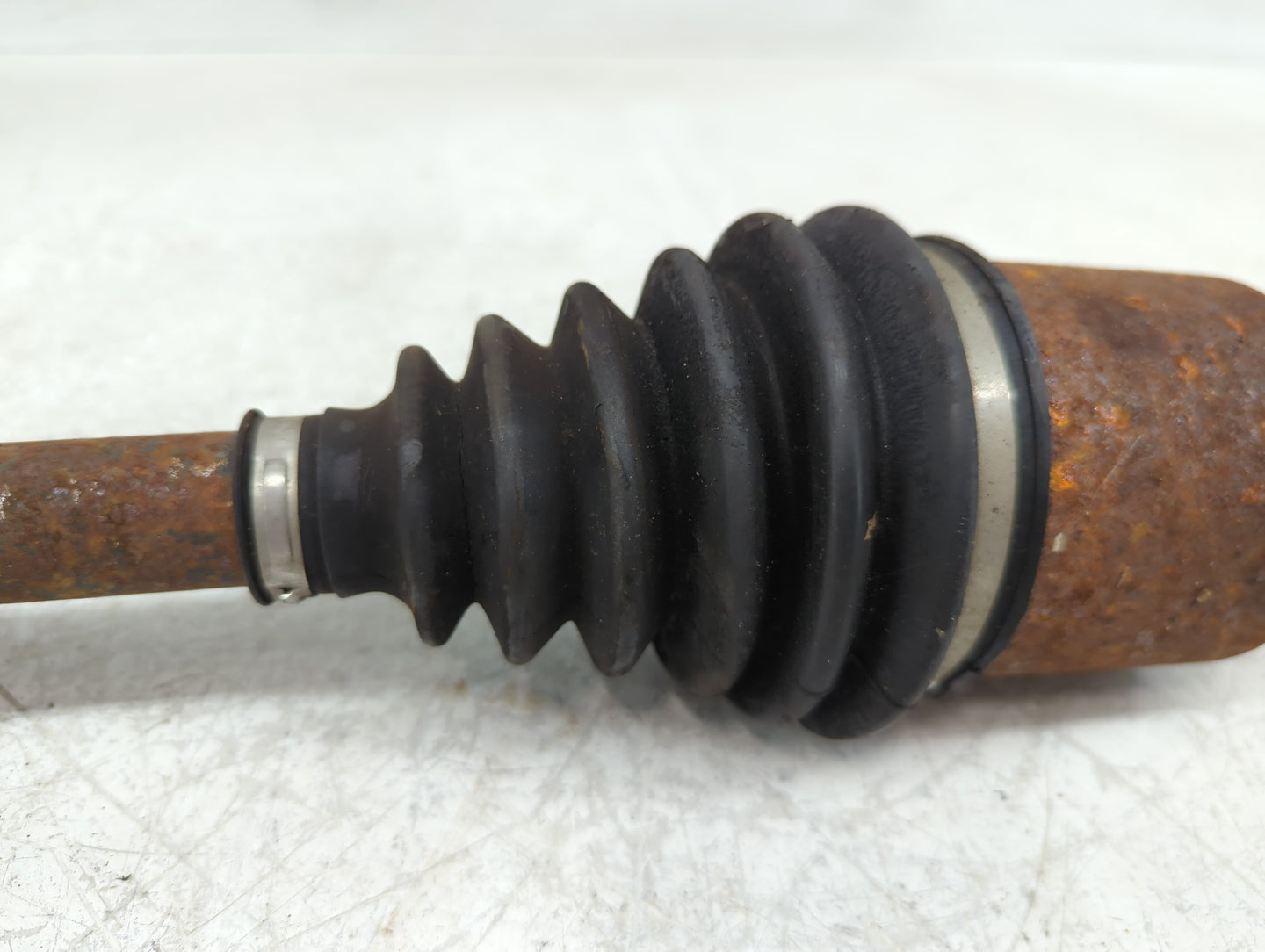2000-2005 Buick Lesabre Axle Shaft Front Driver Cv C/v - Oemusedautoparts1.com