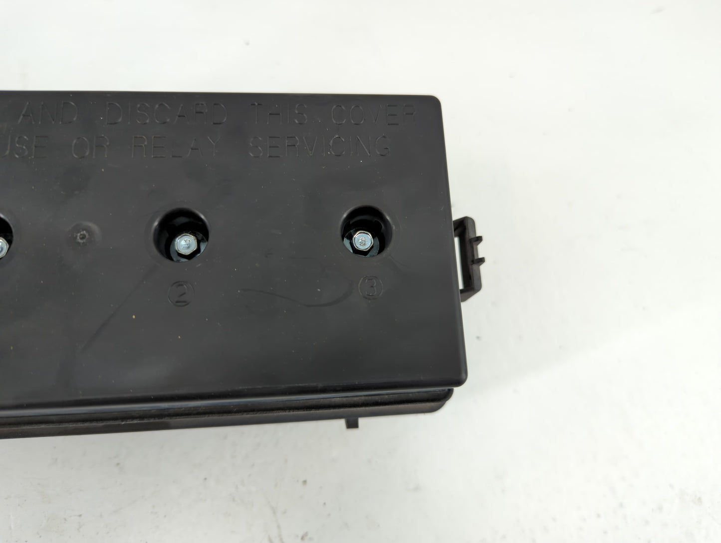 2000-2005 Buick Lesabre Fusebox Fuse Box Panel Relay Module Fits Fits 2000 2001 2002 2003 2004 2005 OEM Used Auto Parts - Oe