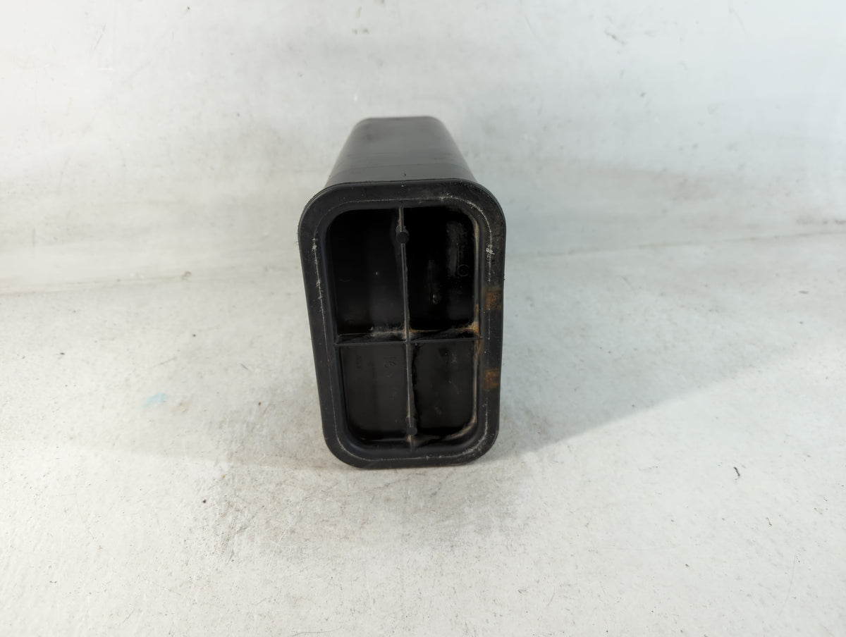 2000 Buick Park Avenue Fuel Vapor Charcoal Canister - Oemusedautoparts1.com