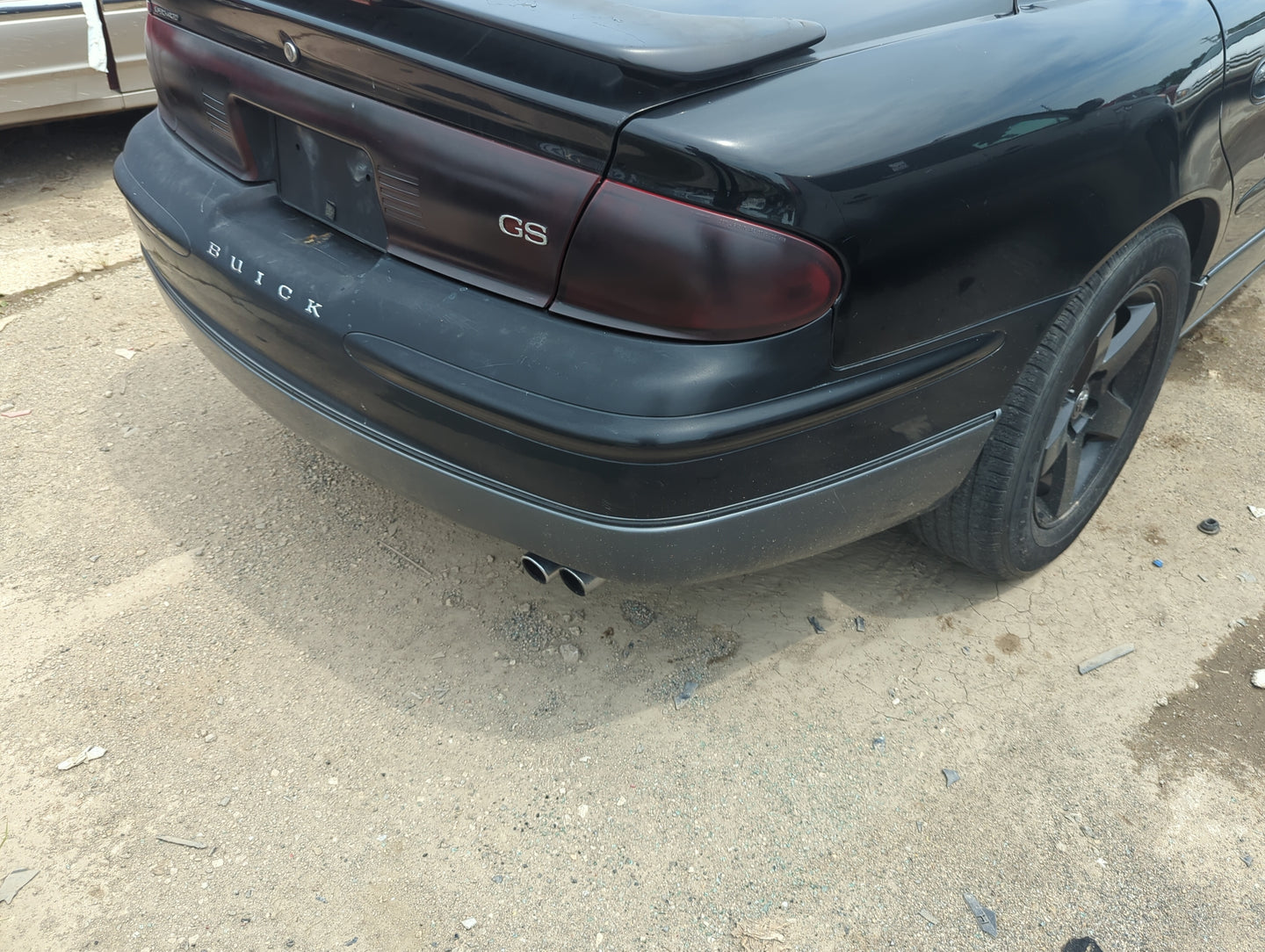 1997-2004 Buick Regal Rear Bumper Assembly Oem - Oemusedautoparts1.com