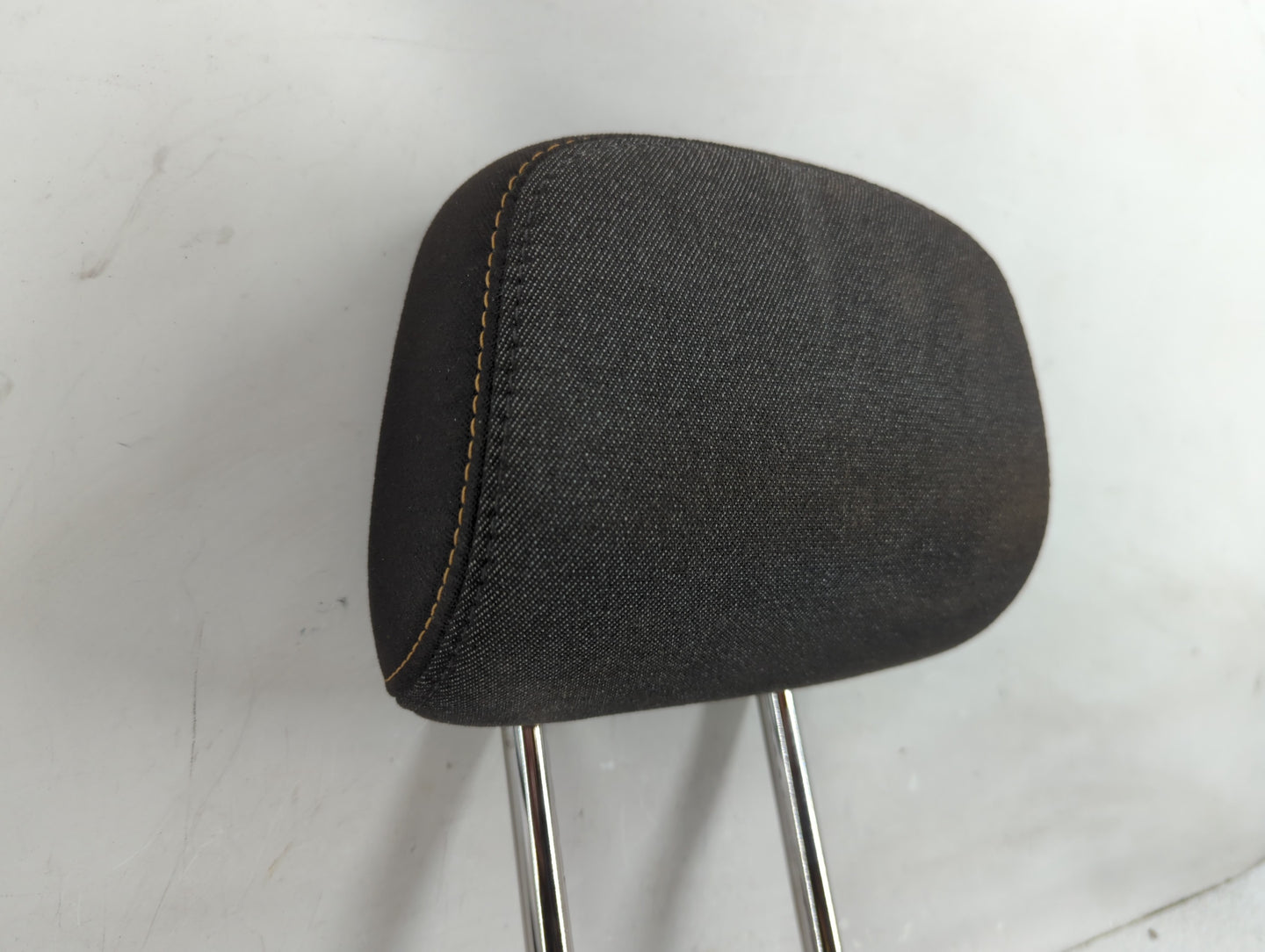 2000 Buick Regal Headrest Head Rest Front Driver Passenger Seat Fits OEM Used Auto Parts - Oemusedautoparts1.com