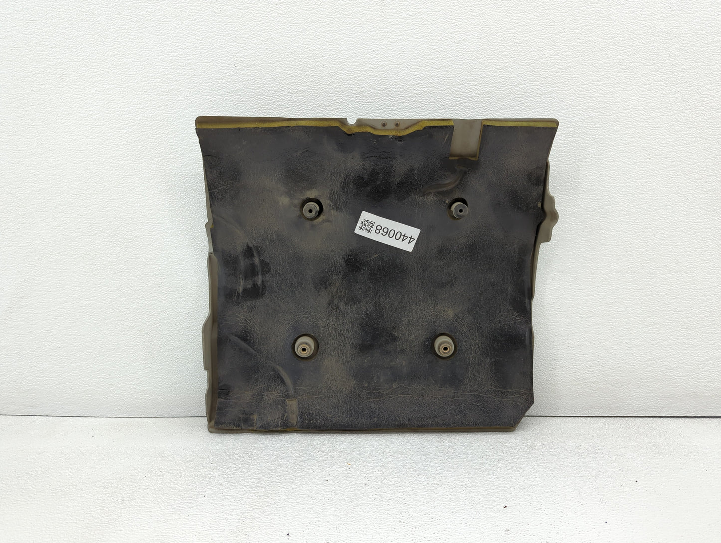 2000 Cadillac Deville Engine Cover - Oemusedautoparts1.com