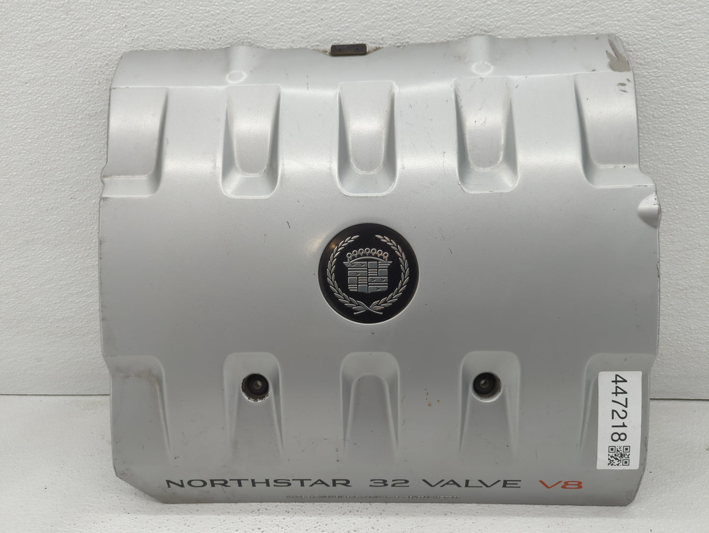 2000 Cadillac Deville Engine Cover - Oemusedautoparts1.com