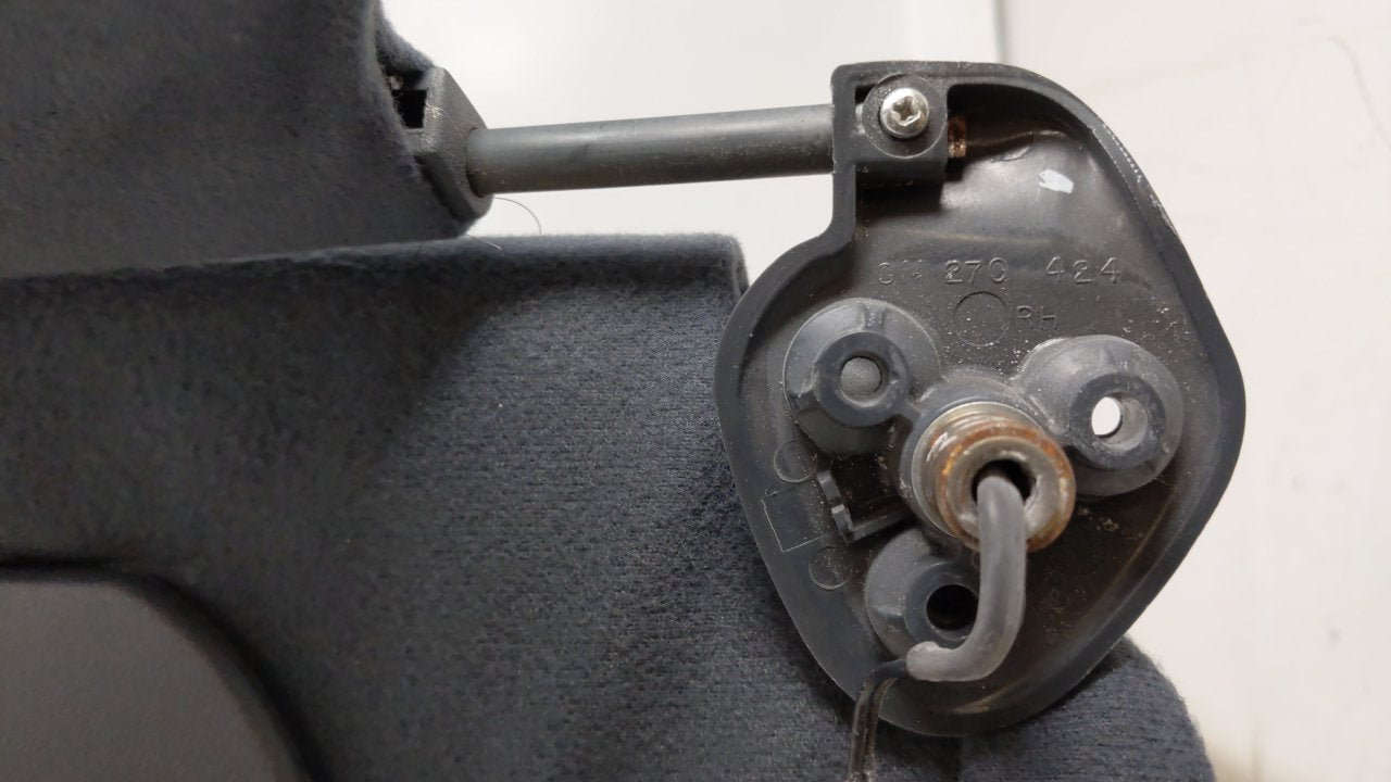 2000 Cadillac Deville Sun Visor Shade Replacement Passenger Right Mirror Fits OEM Used Auto Parts - Oemusedautoparts1.com